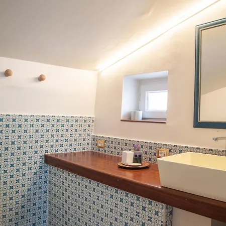 La Viola Di アッシジ